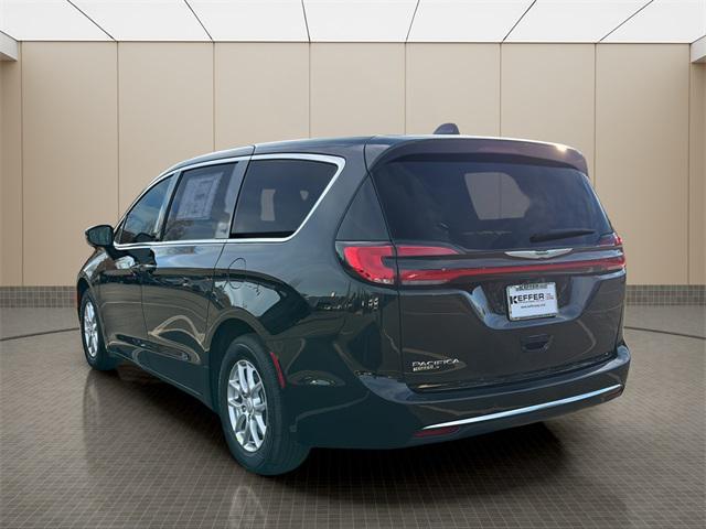 new 2026 Chrysler Pacifica car, priced at $40,145