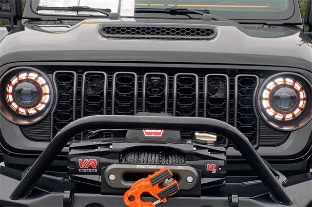 used 2021 Jeep Gladiator car, priced at $88,890