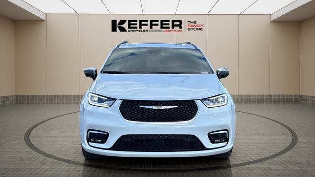 new 2026 Chrysler Pacifica car, priced at $51,165