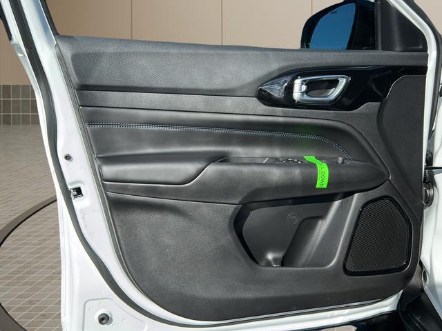 new 2026 Jeep Compass car, priced at $29,443