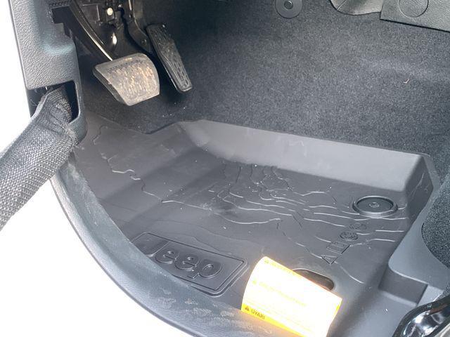 new 2026 Jeep Gladiator car, priced at $43,170