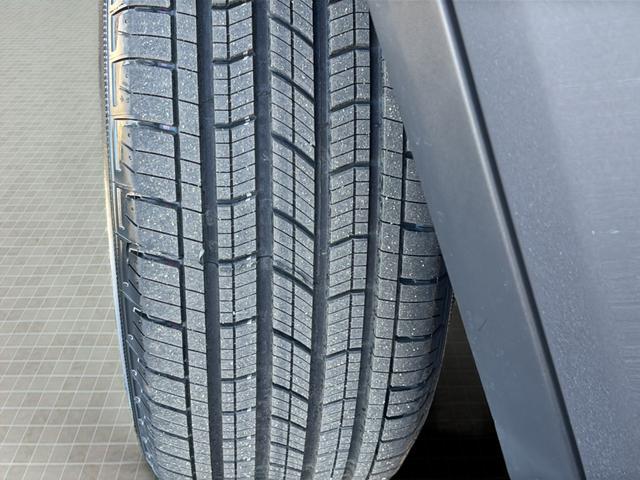 new 2025 Jeep Grand Cherokee L car, priced at $37,625