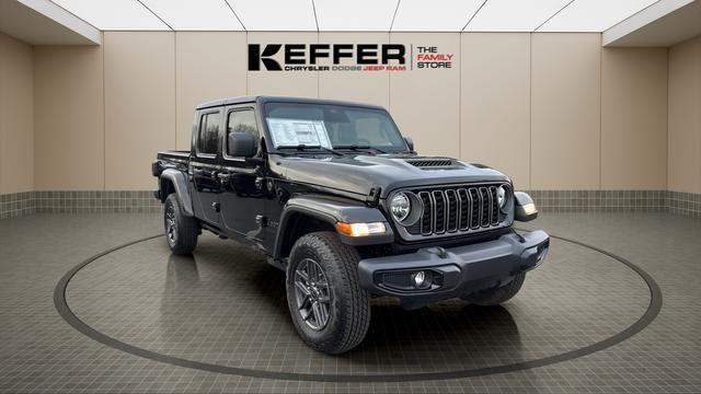 new 2026 Jeep Gladiator car, priced at $50,250