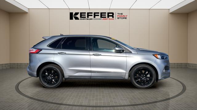 used 2024 Ford Edge car, priced at $25,000