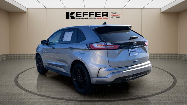 used 2024 Ford Edge car, priced at $25,000