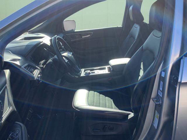 used 2024 Ford Edge car, priced at $25,000