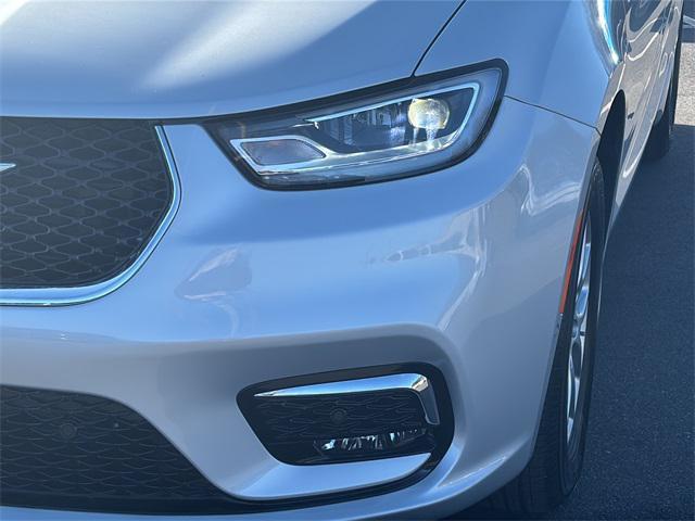 new 2026 Chrysler Pacifica car, priced at $41,655