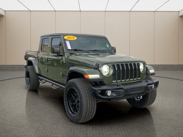 used 2021 Jeep Gladiator car, priced at $22,972