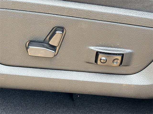 new 2024 Ram 1500 Classic car, priced at $51,227