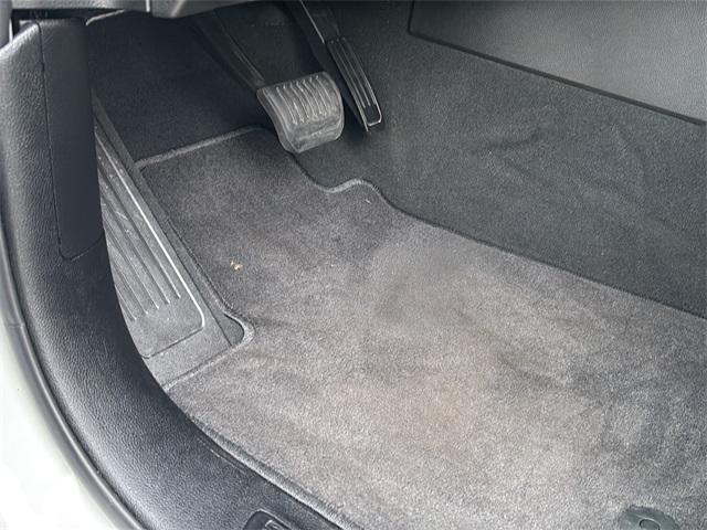 used 2025 Jeep Grand Cherokee car, priced at $31,991