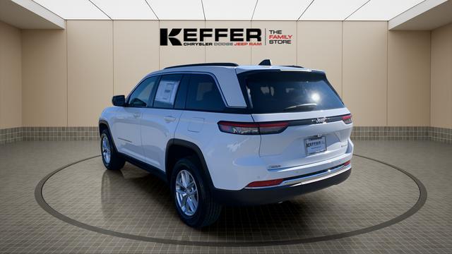 new 2025 Jeep Grand Cherokee car, priced at $33,530