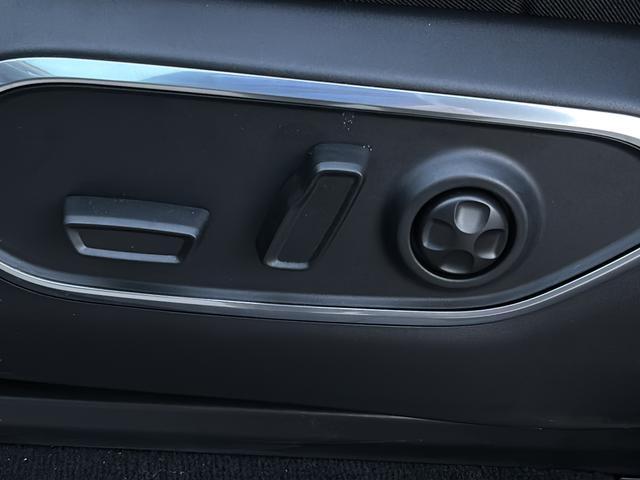 new 2026 Jeep Grand Wagoneer car, priced at $70,750