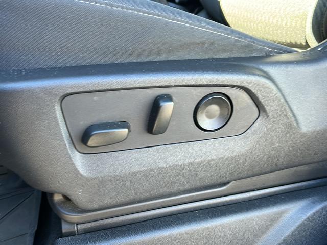 used 2023 Chevrolet Silverado 1500 car, priced at $31,000