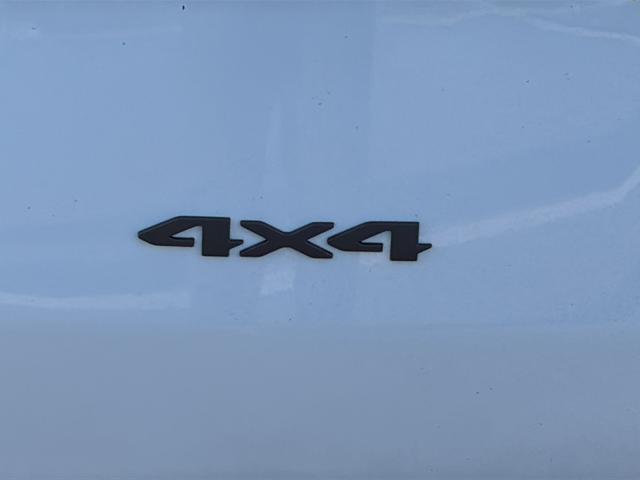 new 2026 Jeep Cherokee car, priced at $40,220