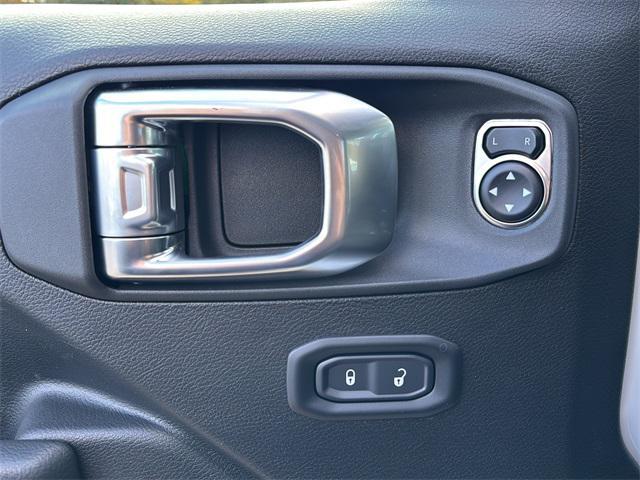 new 2026 Jeep Wrangler car, priced at $51,105