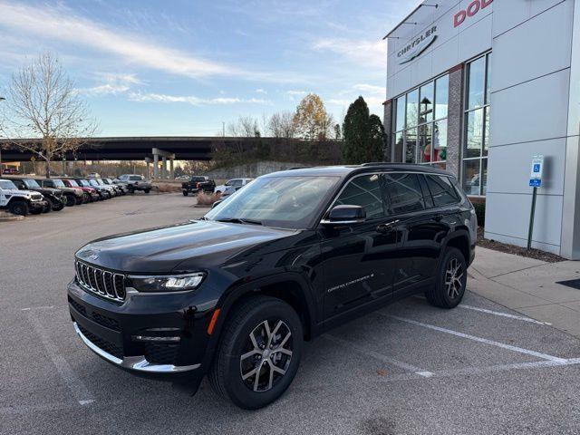 new 2025 Jeep Grand Cherokee L car, priced at $41,841