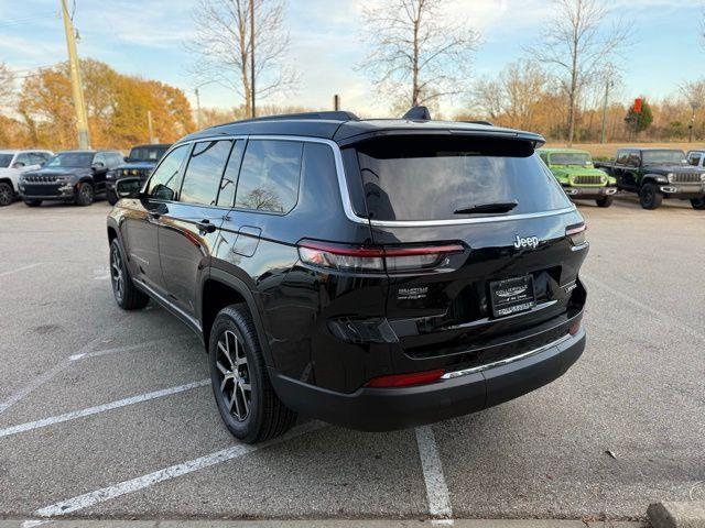 new 2025 Jeep Grand Cherokee L car, priced at $41,841