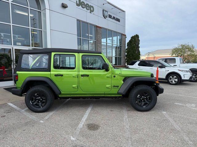 new 2026 Jeep Wrangler car, priced at $41,198