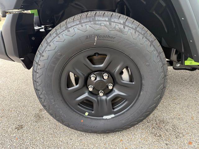 new 2026 Jeep Wrangler car, priced at $41,198