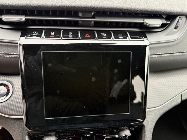 new 2025 Jeep Grand Cherokee car, priced at $39,687