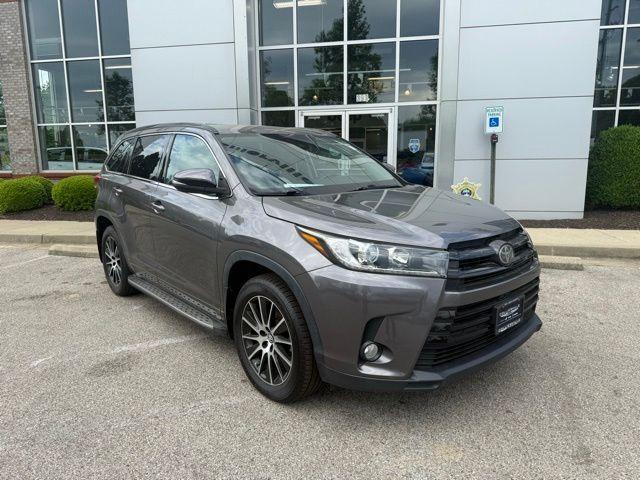 used 2018 Toyota Highlander car, priced at $18,761