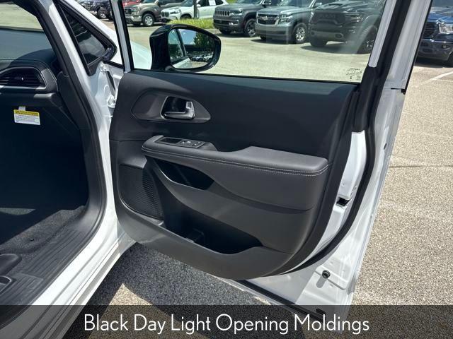 new 2025 Chrysler Pacifica car, priced at $48,161