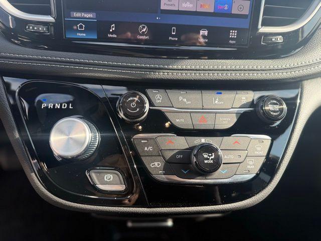 new 2026 Chrysler Pacifica car, priced at $46,505