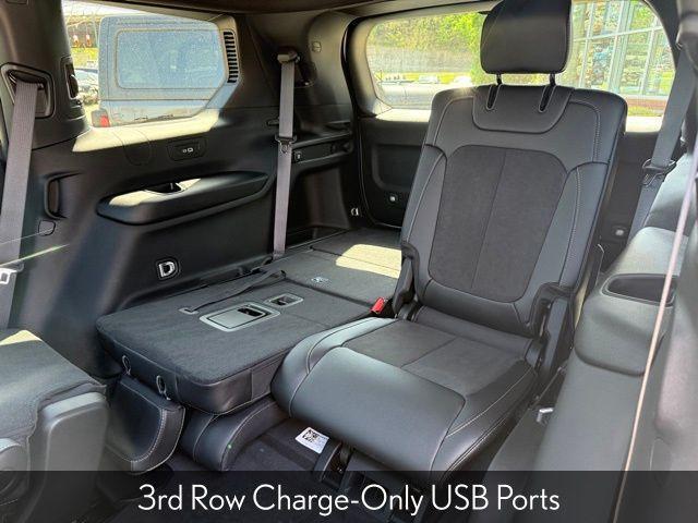 new 2025 Jeep Grand Cherokee L car, priced at $43,981