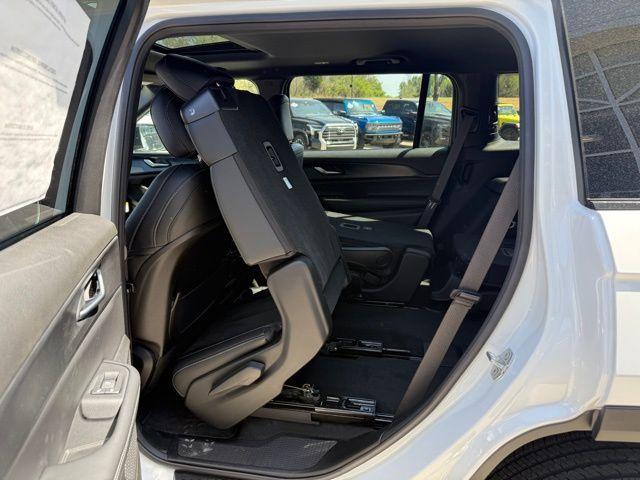 new 2025 Jeep Grand Cherokee L car, priced at $42,226