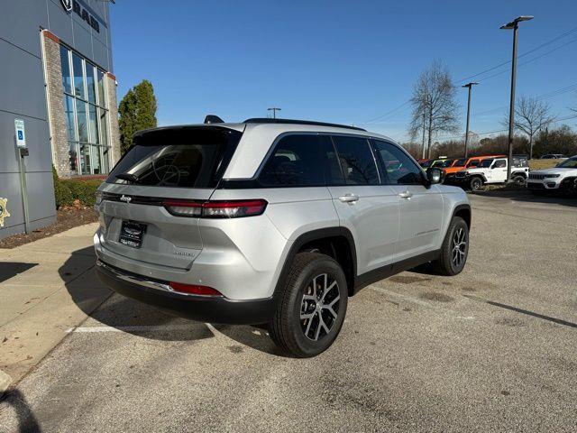 new 2025 Jeep Grand Cherokee car, priced at $44,499