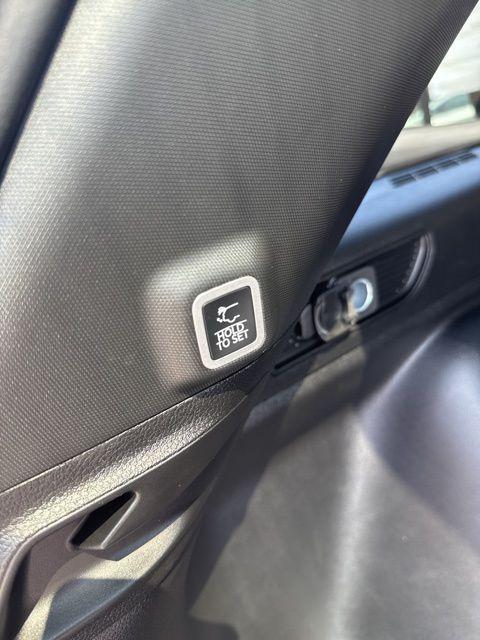 new 2025 Jeep Grand Cherokee car, priced at $41,786