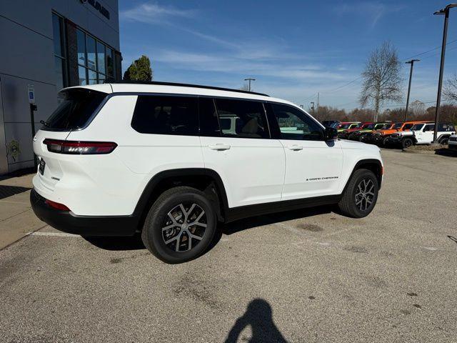 new 2025 Jeep Grand Cherokee L car, priced at $41,270