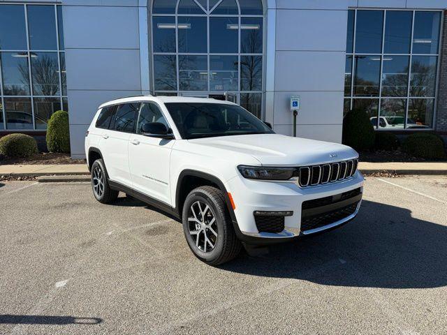 new 2025 Jeep Grand Cherokee L car, priced at $41,270
