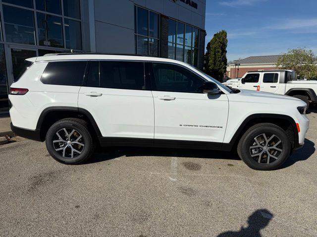 new 2025 Jeep Grand Cherokee L car, priced at $41,270