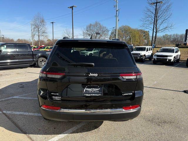new 2025 Jeep Grand Cherokee car, priced at $46,999