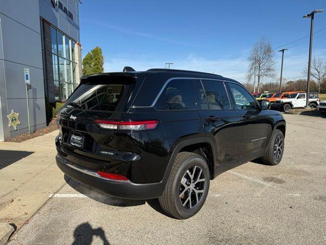 new 2025 Jeep Grand Cherokee car, priced at $46,999
