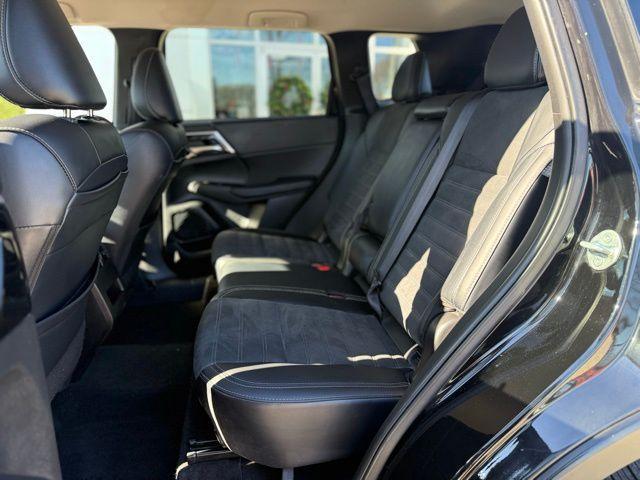 used 2024 Mitsubishi Outlander car, priced at $22,897