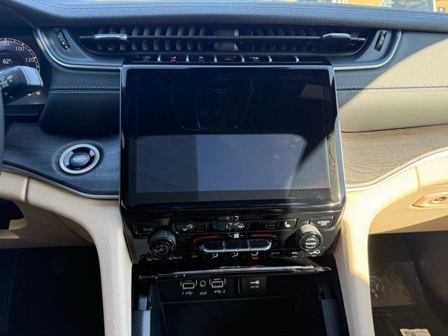 new 2025 Jeep Grand Cherokee L car, priced at $50,868