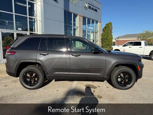 new 2025 Jeep Grand Cherokee car, priced at $43,272