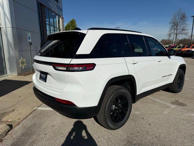 new 2025 Jeep Grand Cherokee car, priced at $41,284
