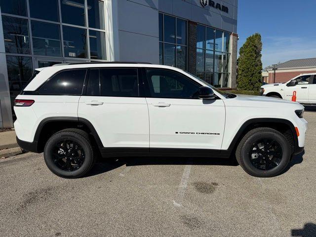 new 2025 Jeep Grand Cherokee car, priced at $41,284