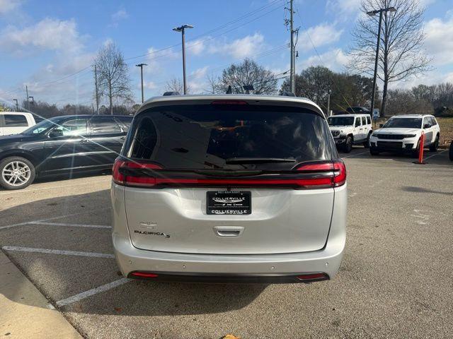 new 2026 Chrysler Pacifica car, priced at $44,200