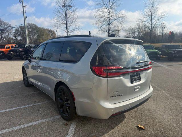 new 2026 Chrysler Pacifica car, priced at $44,200