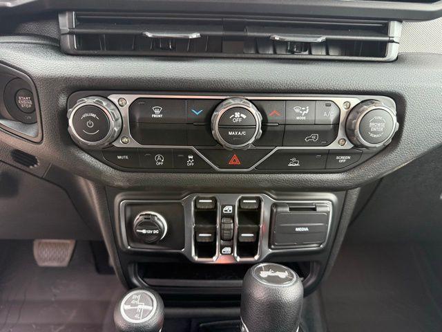 new 2026 Jeep Wrangler car, priced at $41,358