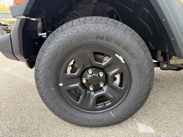 new 2026 Jeep Wrangler car, priced at $41,358