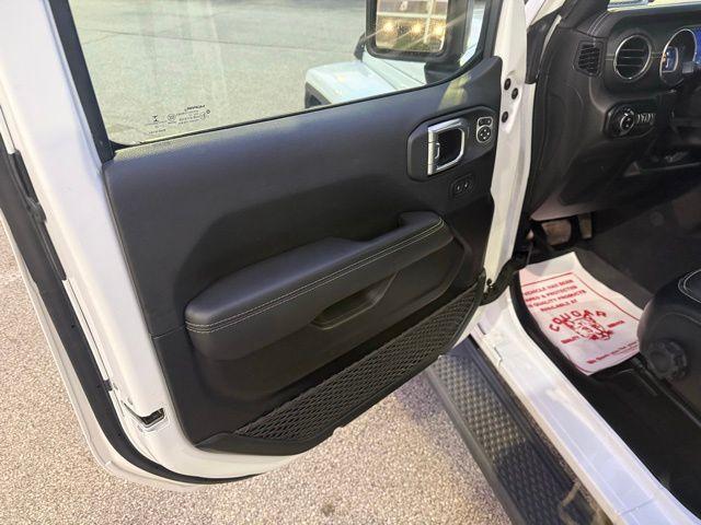used 2022 Jeep Gladiator car, priced at $29,987
