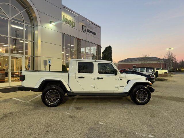 used 2022 Jeep Gladiator car, priced at $29,987