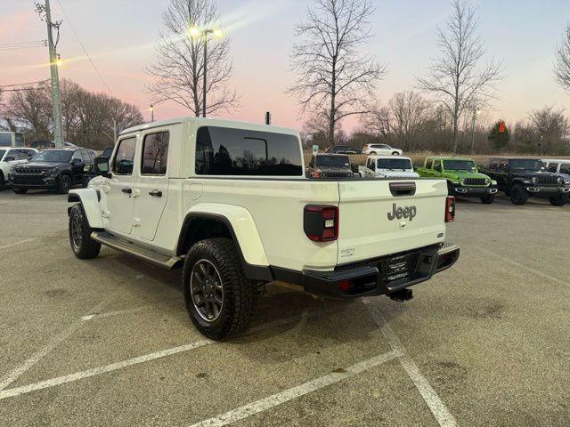 used 2022 Jeep Gladiator car, priced at $29,987