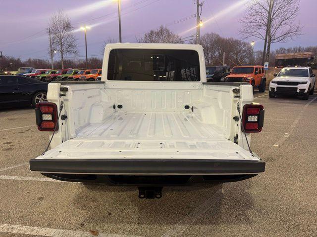 used 2022 Jeep Gladiator car, priced at $29,987