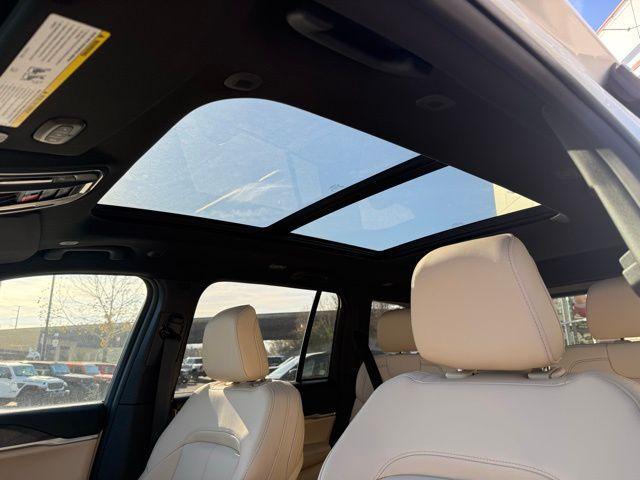 new 2025 Jeep Grand Cherokee car, priced at $42,003